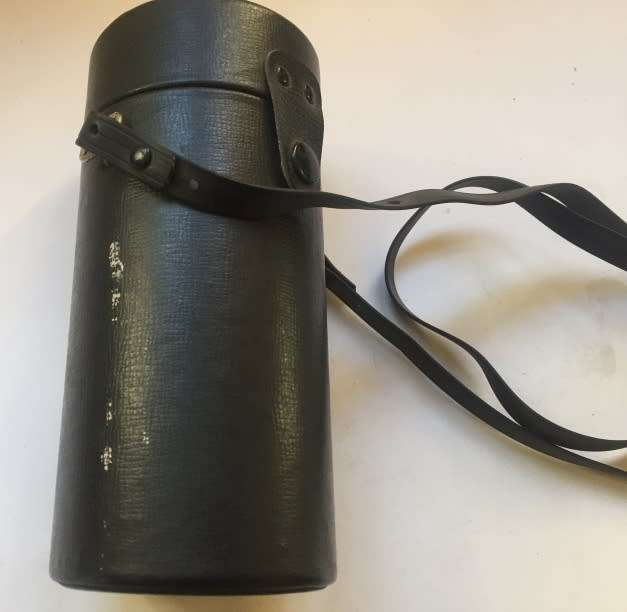 MAKINON ZOOM LENS IN HARD , DUST CASE , WITH SLING STRAP zoom 1:4,  6,   200 mm MACRO 1:4, -  10m