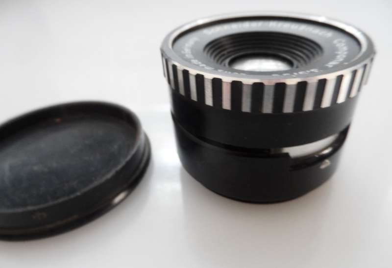 SCHNEIDER KREUZNACH 2.8 / 50  COMPONON-S ENLARGING LENS       for 35 mm prints, Leica mount thread ,
