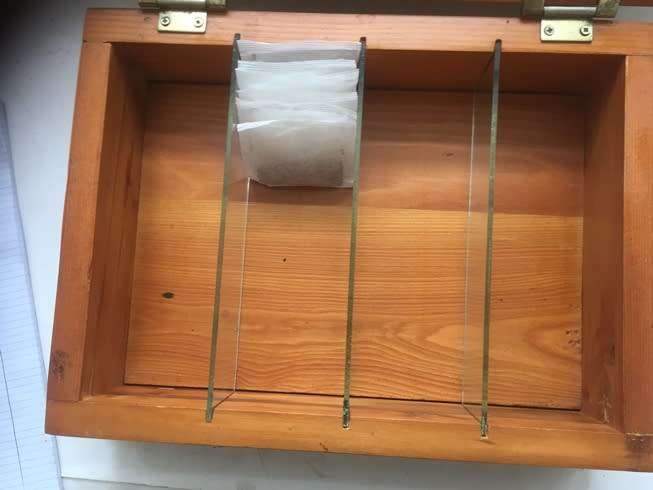 VINTAGE OREGON , TEA SACHETS , COUNTER TOP, STORAGE CADDY solid Oregon with removable glass dividers