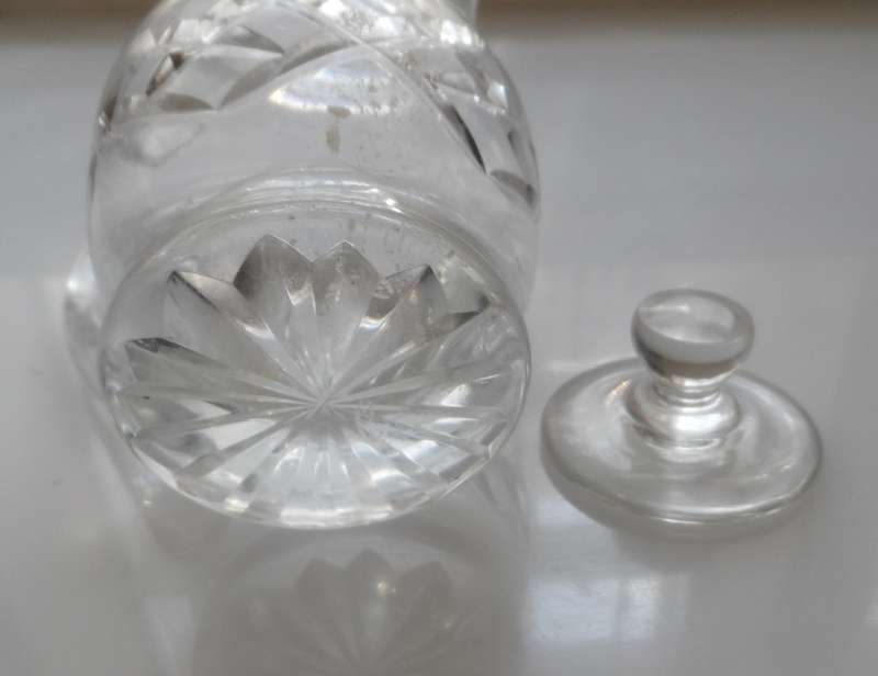 CUT GLASS CRYSTAL LIDDED MILK JUG / CREAMER, HONEY POURER, BALSAMIC VINEGAR JUG   R195.00