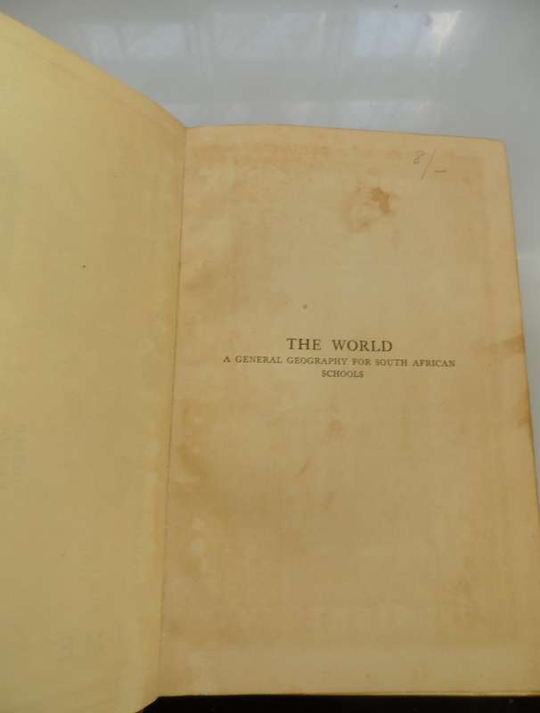 VINTAGE 1937 `THE WORLD A GENERAL GEOGRAPHY`for S A  schools J Dudley Stamp & J N Jamieson rare text