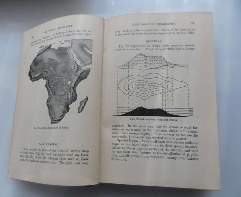 VINTAGE 1937 `THE WORLD A GENERAL GEOGRAPHY`for S A  schools J Dudley Stamp & J N Jamieson rare text