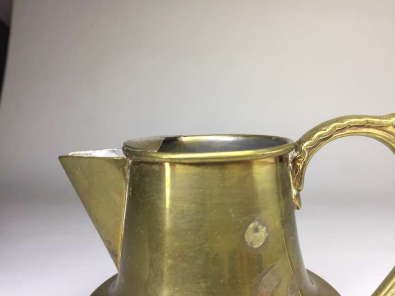 SOLID VINTAGE  1940,s  HEAVY BASED, BRASS, SAUCE JUG , Nestor  Birmingham , England  Harry J Pratt c