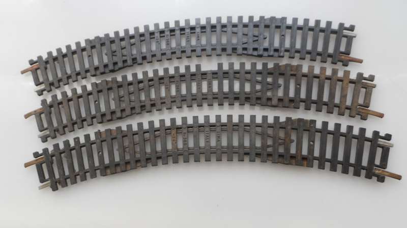 HO RAIL TRACKs , LIMA ITALY , 3 X RE-RAILERS 210 mm /  8 1/4 ins  , R360 , < 36 deg.