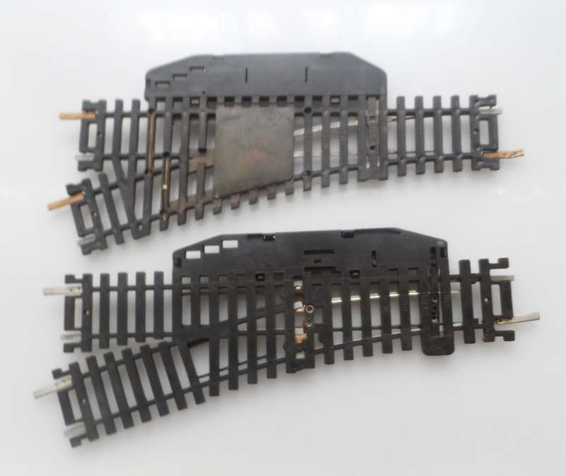HO RAIL TRACKs , LIMA ITALY , 2 X POINTS N3050 , <18 deg ,   170 mm /  6 1/2 ins  ,