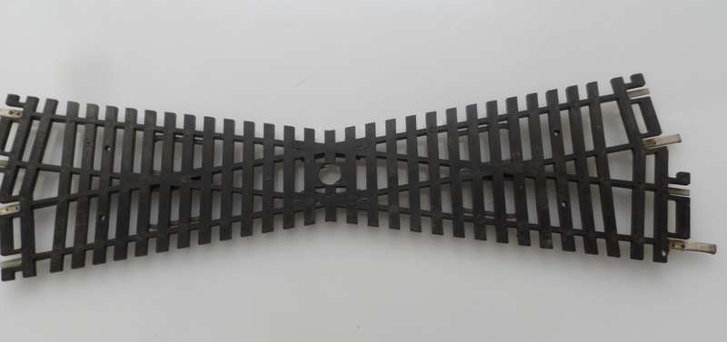 HO RAIL TRACKs , LIMA ITALY , 1 X DIAMOND CROSSING ,   220 mm /  8 1/ 4 ins  ,