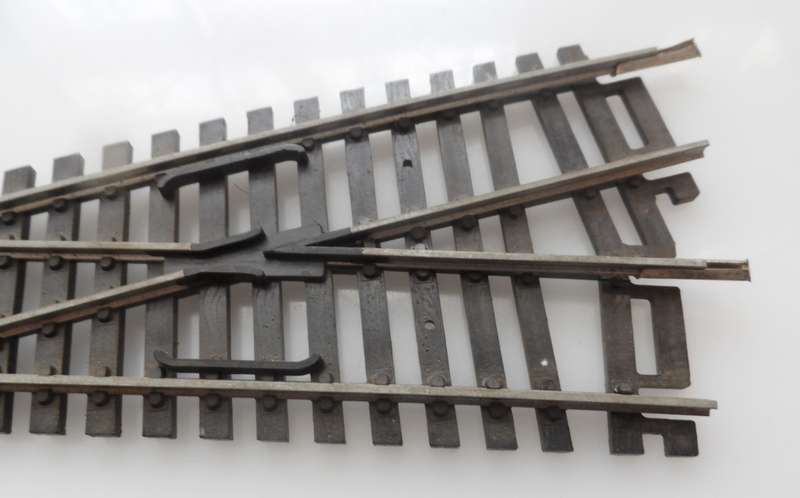 HO RAIL TRACKs , LIMA ITALY , 1 X DIAMOND CROSSING ,   220 mm /  8 1/ 4 ins  ,