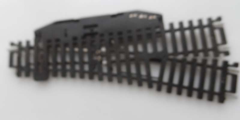HO RAIL TRACKs , LIMA ITALY ,1 X LEAD IN POINTS