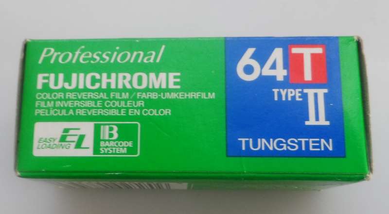FUJI PROFESSIONAL, FUJICHROME ,64 T, TYPE II ,  BATCH 7075011 ,EXPIRED 2002-12 FILM ROLLS X 1