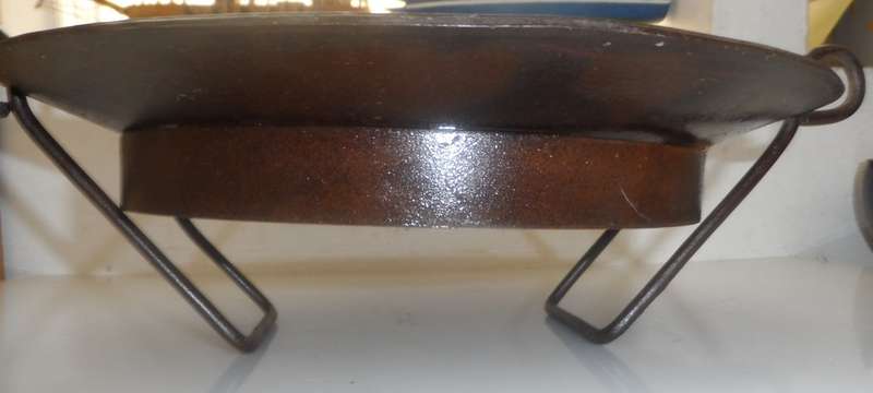SOLID CAST IRON , GAS COOKER TOP, SKOTTEL BRAAI,  GRILL PAN, ROTI PAN