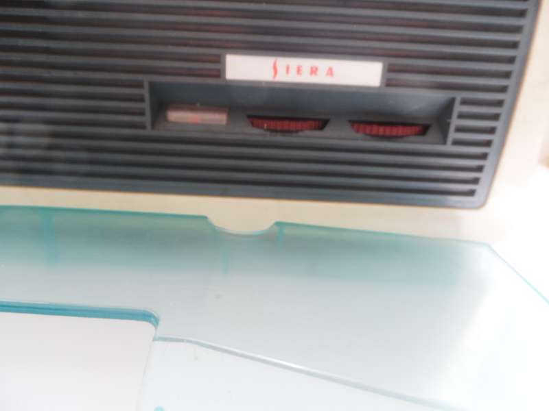 VINTAGE 1960 , ALL TRANSISTOR , SIERA REEL TO REEL TAPE RECORDER Made in Holland