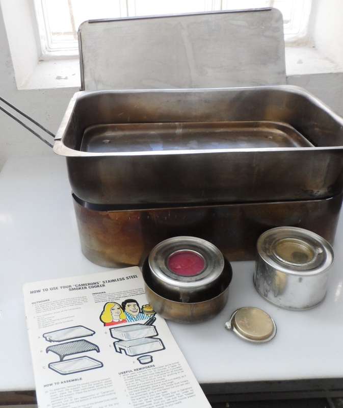 CAMERONS  STAINLESS STEEL  SMOKER BOX MADE IN S.A by CAMERONS , PREVIOUSLY  OWNED , WITH MANUAL
