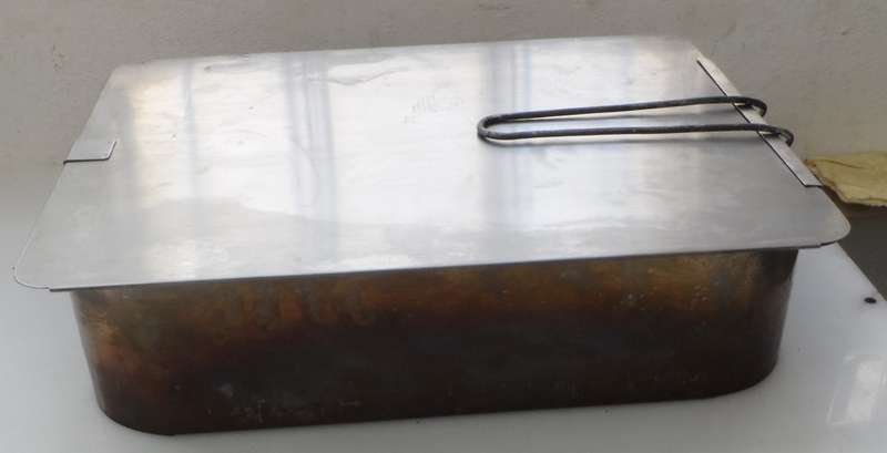 CAMERONS  STAINLESS STEEL  SMOKER BOX MADE IN S.A by CAMERONS , PREVIOUSLY  OWNED , WITH MANUAL
