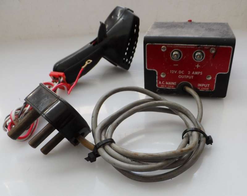 VINTAGE SCALEXTRIC SMOOTHFLOW MINIMODELS LTD 12 VOLT POWER SUPPLY