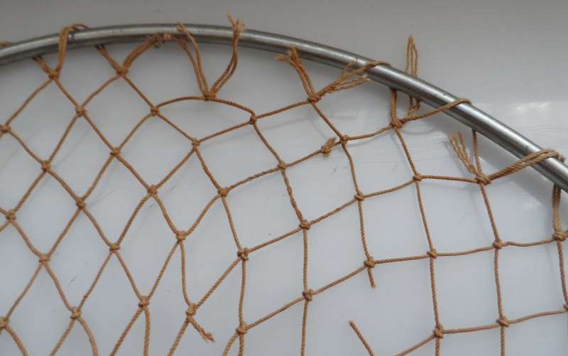 ABU SWEDEN LIGHTWEIGHT , FOLDING , TROUT LANDING NET  vintage 1970,s