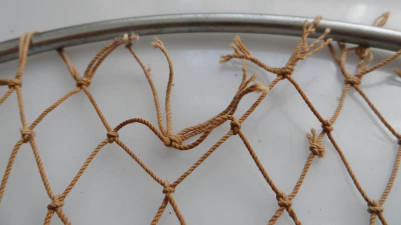 ABU SWEDEN LIGHTWEIGHT , FOLDING , TROUT LANDING NET  vintage 1970,s
