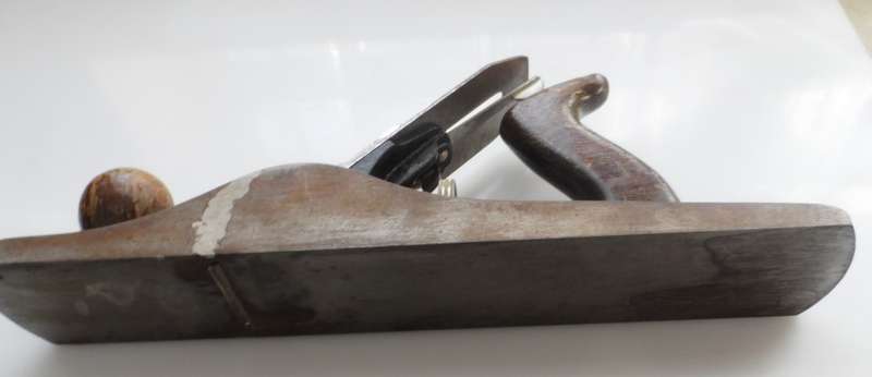 VINTAGE STANLEY BAILEY  No. 5  CARPENTERS PLANE     in good working order