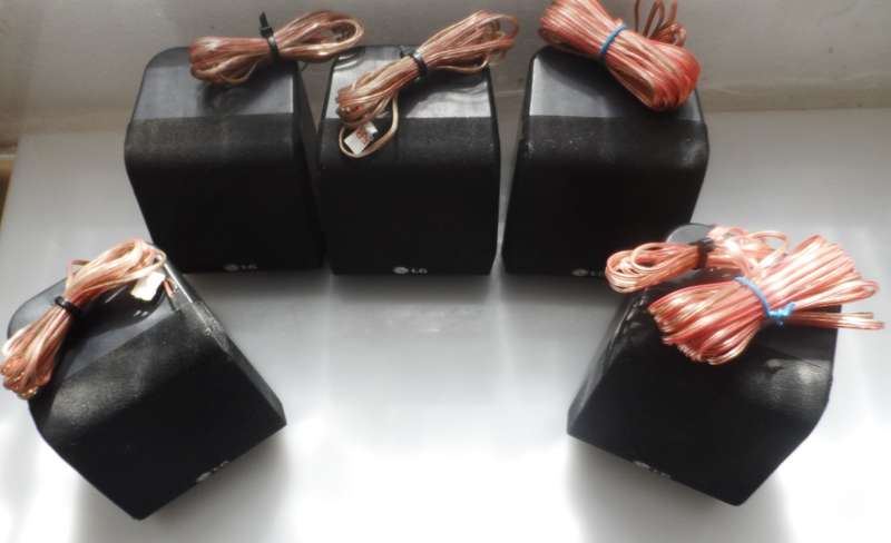 L G HI FI SURROUND SOUND SPEAKER SYSTEM