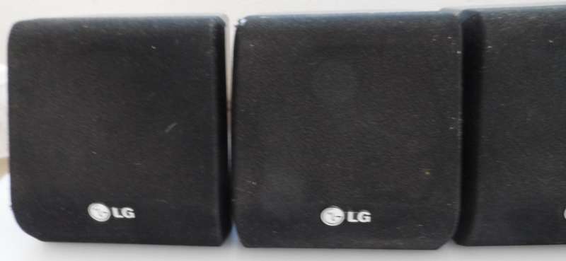 L G HI FI SURROUND SOUND SPEAKER SYSTEM