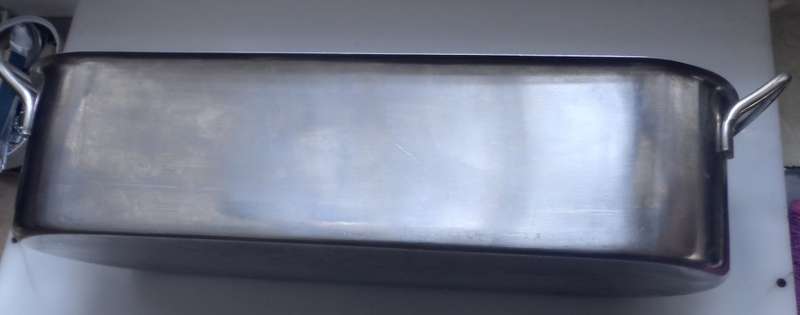 STAINLESS STEEL SALMON POACHER ,STEAMER, ROASTER, BAKING PAN, SMOKER PAN ,OVAL - FISH KETTLE