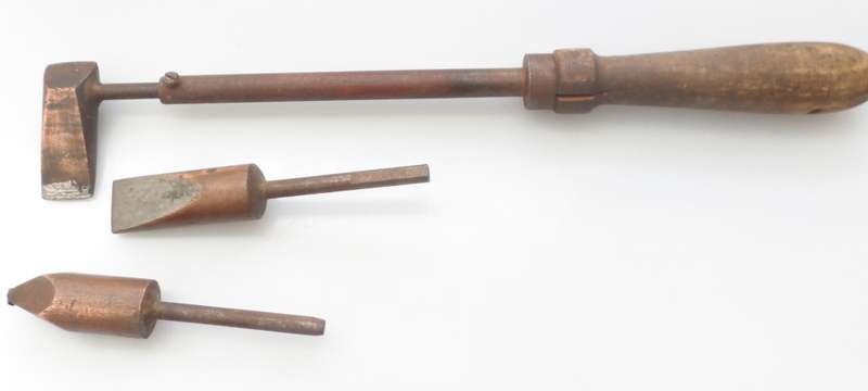 VINTAGE 1940,s , SET OF THREE SOLID COPPER SOLDERING IRONS, 3 INTERCHANGABLE HEADS