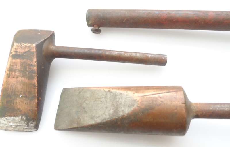 VINTAGE 1940,s , SET OF THREE SOLID COPPER SOLDERING IRONS, 3 INTERCHANGABLE HEADS