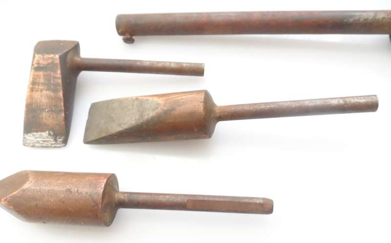 VINTAGE 1940,s , SET OF THREE SOLID COPPER SOLDERING IRONS, 3 INTERCHANGABLE HEADS