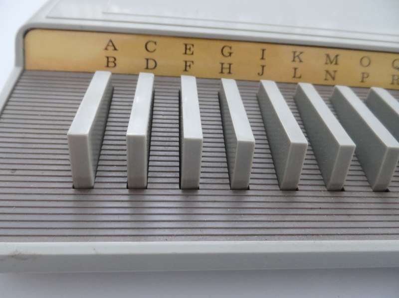 VINTAGE TELEPHONE INDEX MECHANICAL PHONE NUMBER DIRECTORY BiP His Excellency T300