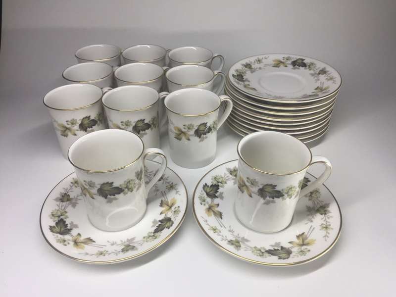 ROYAL DOULTON VINTAGE ENGLISH TRANSPARENT CHINA DEMI TASSE / ESPRESSO DUO  TC1019     ` LARCHMONT `