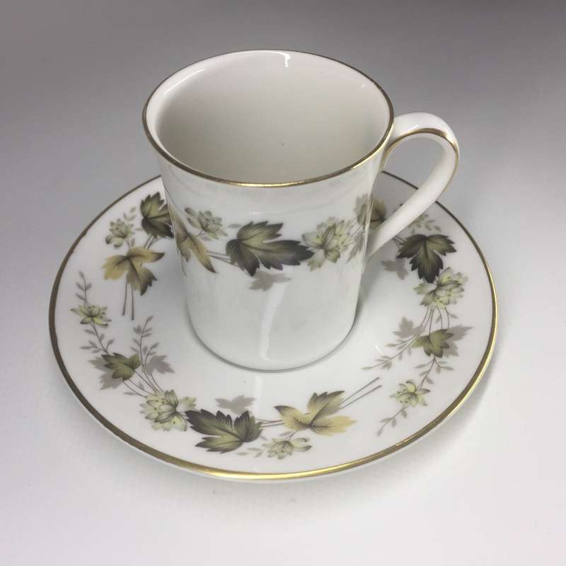 ROYAL DOULTON VINTAGE ENGLISH TRANSPARENT CHINA DEMI TASSE / ESPRESSO DUO  TC1019     ` LARCHMONT `