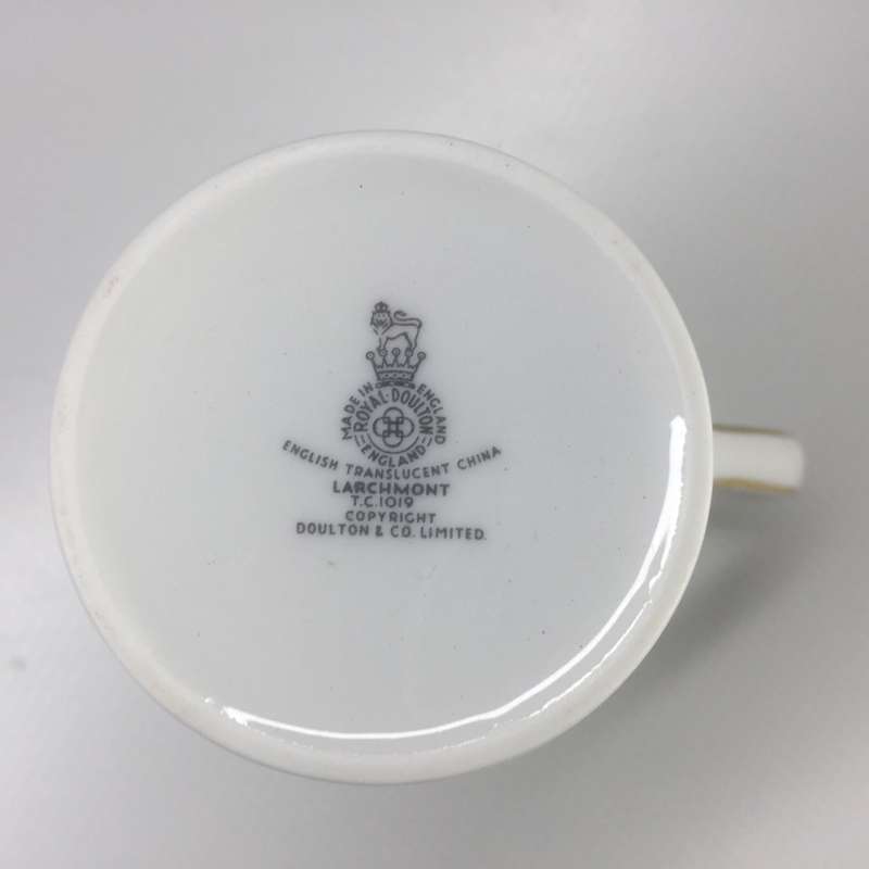 ROYAL DOULTON VINTAGE ENGLISH TRANSPARENT CHINA DEMI TASSE / ESPRESSO DUO  TC1019     ` LARCHMONT `