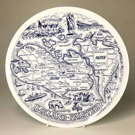 KRONE PORCELAIN DISPLAY / WALL PLATE , 'LOLLAND FALSTER' Copenhagen Denmark