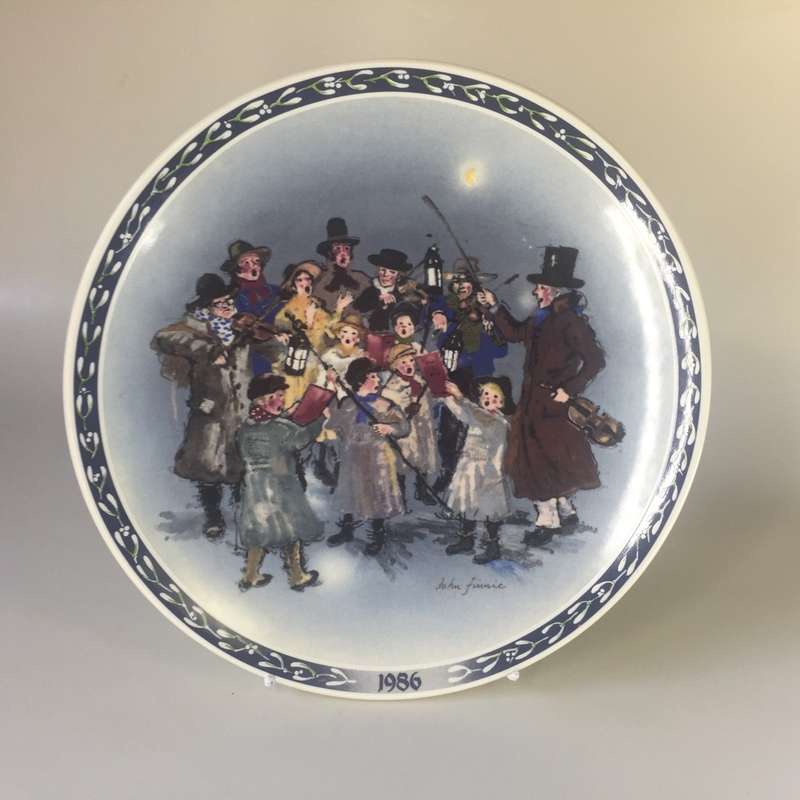 WEDGEWOOD ' THE CAROLERS ' by John Finnie 1986  CABINET / WALL DISPLAY   PLATE  1533C