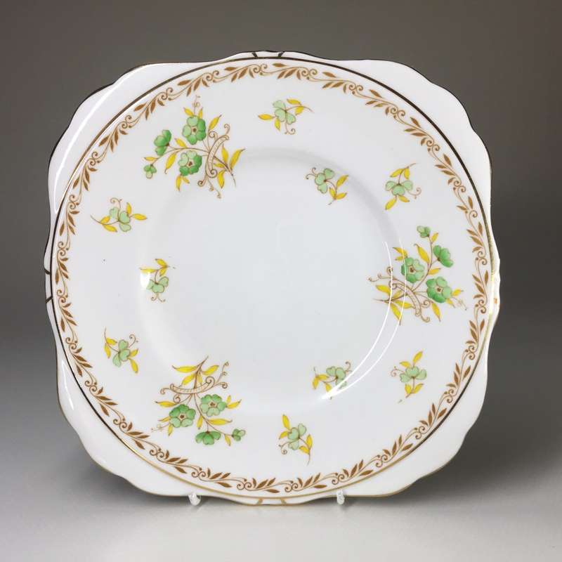 GRAFTON CHINA REPLACEMENT CAKE / SIDE  PLATE ' BEXHILL '