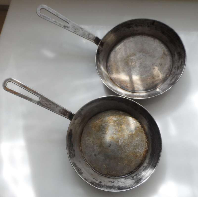 GRO'MO STAINLESS STEEL 18 cm / 7 ins.diam. X 40mm /1 1/2 ins depth  SAUTE PANS X 2 salvaged catering