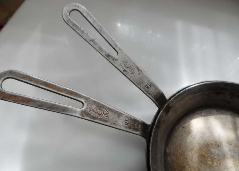 GRO'MO STAINLESS STEEL 18 cm / 7 ins.diam. X 40mm /1 1/2 ins depth  SAUTE PANS X 2 salvaged catering