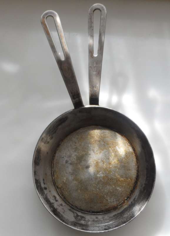 GRO'MO STAINLESS STEEL 18 cm / 7 ins.diam. X 40mm /1 1/2 ins depth  SAUTE PANS X 2 salvaged catering
