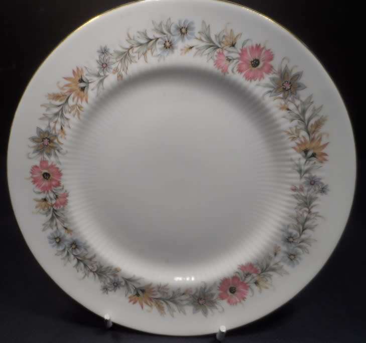 PARAGON  replacement cake / side plate  ' BELINDA '