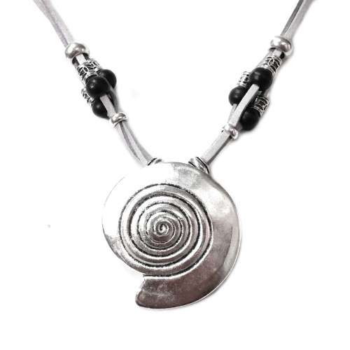 CLOSE DOWN SALE ! European style - Necklace for sale -NEW- with snail -for Woman