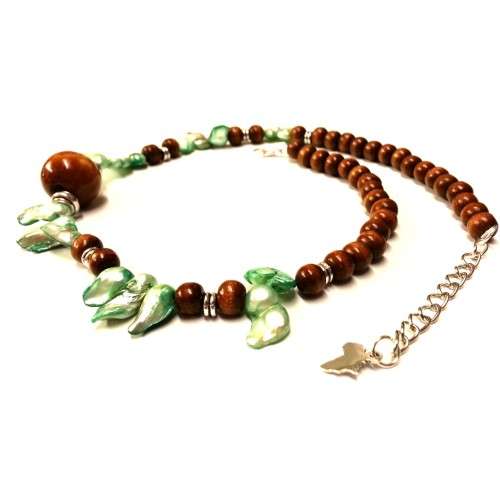 Necklace, European style Necklace - Wooden Necklace -NEW- with Nacre