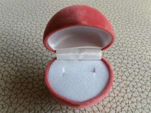 Storage Ring Jewellery Box Peach   NEW
