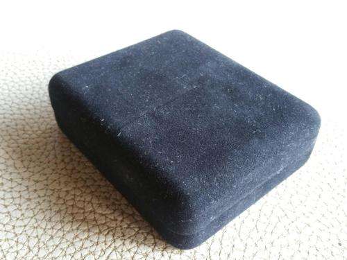 Storage - Gift Jewellery Box   10cm x 8cm NEW