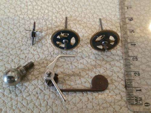 Clock - watch parts - gears - Watchmaker find your Treasure