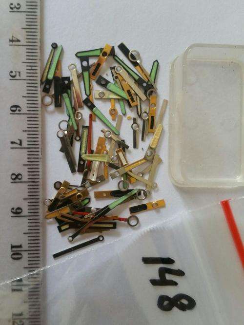 Watch parts- Box with div. hands - Watchmaker find your Treasure