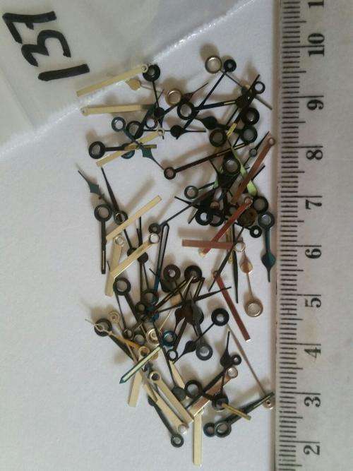Watch parts- Box with div. hands - Watchmaker find your Treasure