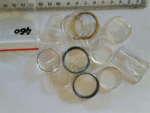 Watch parts- lot of glasses mixed- Watchmaker find your Treasure