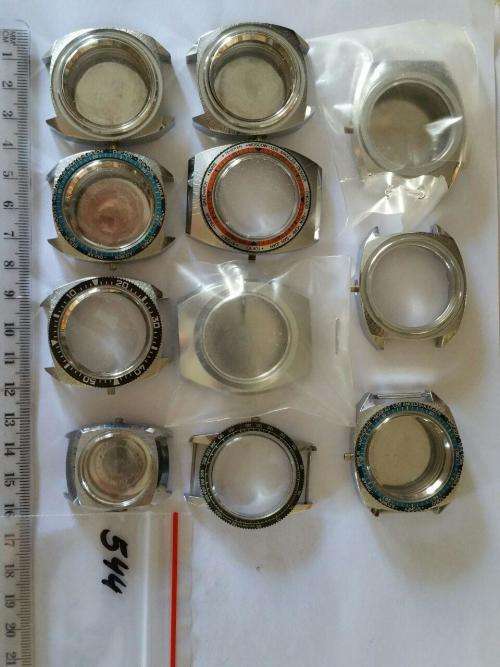 Steampunk - Watch parts- lot of case parts 400g - Watchmaker find your Treasure