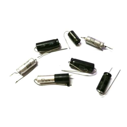 spares / electronic parts / diverse capacitors / price p. Lot