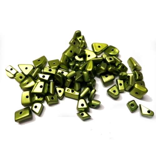 Beads /Acrylic Beads - 5-10mm -  75 pcs metallic green- for jewellery crafting