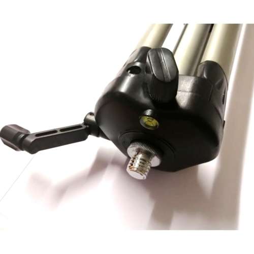 Professional 360 Degrees Laser Level with Tripod -like NEW